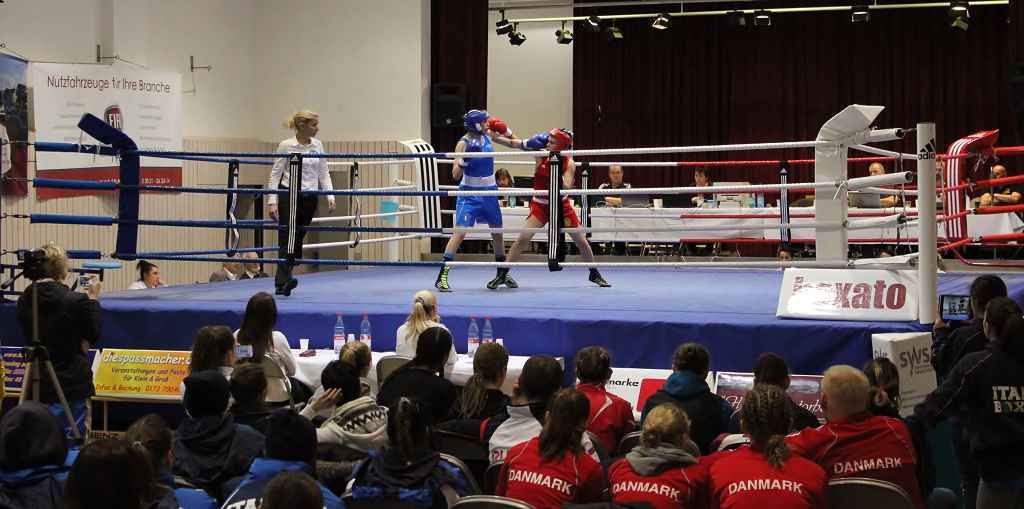 QUEENS CUP BOXING YOUTH / JUNIORS 2015